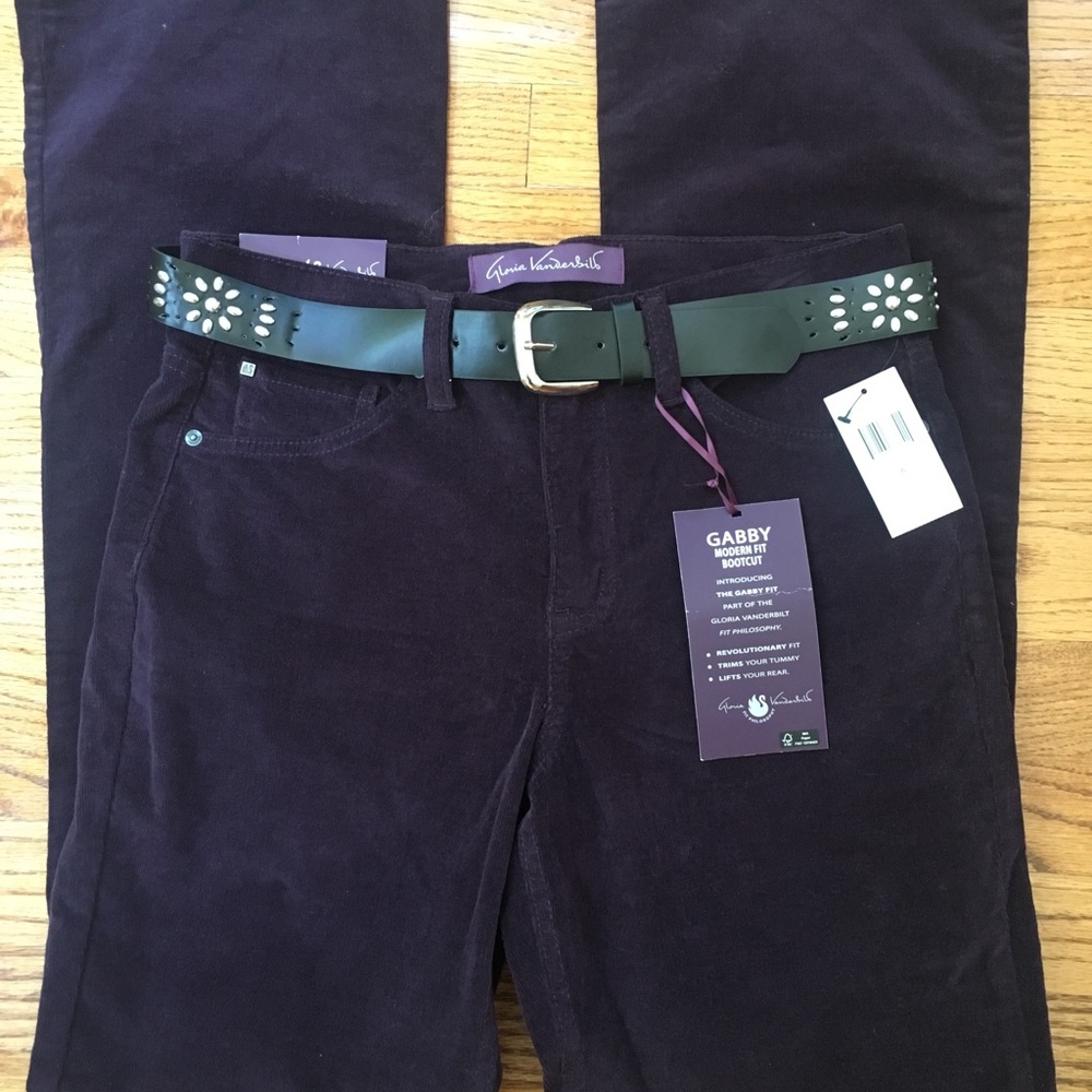 Gloria Vanderbilt Gabby Cordorouy pants size 6